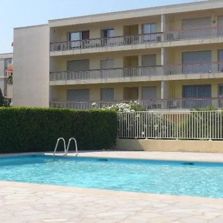 Spacieux, Parking - 4 Pers. - Fr-1-251-945 *